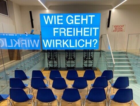 Das Lehrschwimmbecken